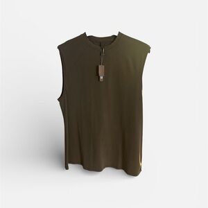 SKIMS SLEEVELESS SEPIA OR OLIVE GREEN TANK